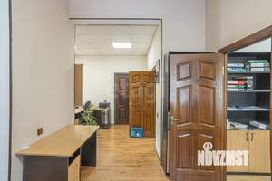 3-к квартира, вторичка, 57м2, 1/1 этаж