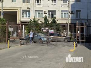 2-к квартира, вторичка, 70м2, 2/10 этаж