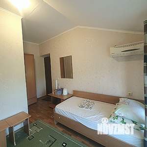 Студия квартира, вторичка, 13м2, 4/4 этаж