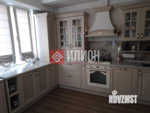 4-к квартира, вторичка, 142м2, 1/5 этаж