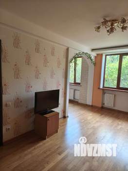 2-к квартира, вторичка, 46м2, 1/5 этаж