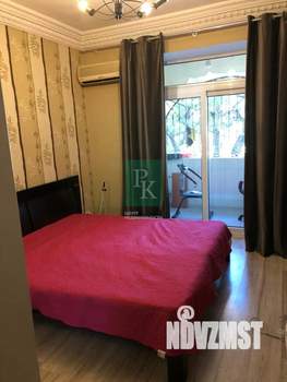 4-к квартира, вторичка, 90м2, 2/5 этаж