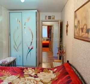 3-к квартира, вторичка, 54м2, 1/5 этаж