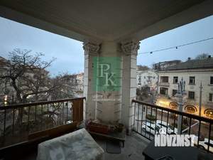 2-к квартира, вторичка, 63м2, 3/3 этаж