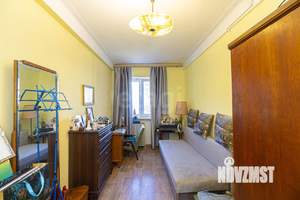 2-к квартира, вторичка, 43м2, 3/5 этаж