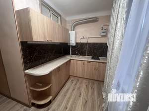 2-к квартира, вторичка, 40м2, 1/4 этаж