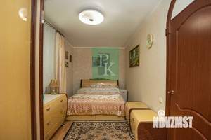 2-к квартира, вторичка, 43м2, 1/5 этаж