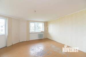 2-к квартира, вторичка, 64м2, 3/5 этаж