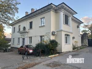 3-к квартира, вторичка, 70м2, 1/2 этаж