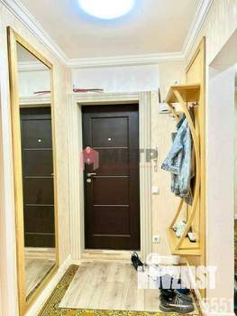 2-к квартира, вторичка, 64м2, 1/10 этаж