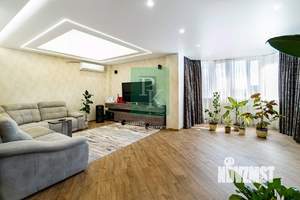 3-к квартира, вторичка, 130м2, 9/10 этаж