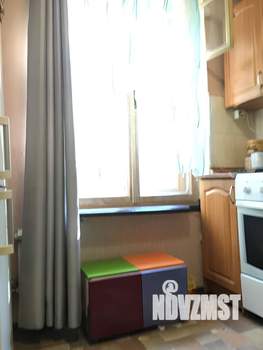 2-к квартира, вторичка, 45м2, 1/4 этаж