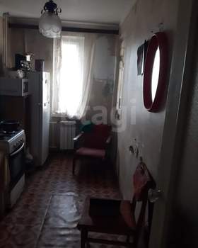 3-к квартира, вторичка, 61м2, 6/9 этаж