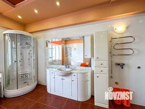 3-к квартира, вторичка, 138м2, 3/5 этаж