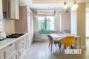 4-к квартира, вторичка, 116м2, 9/10 этаж