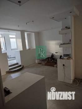 2-к квартира, вторичка, 89м2, 1/10 этаж