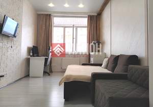 1-к квартира, вторичка, 42м2, 5/5 этаж