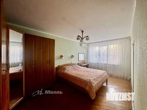 3-к квартира, вторичка, 75м2, 1/5 этаж