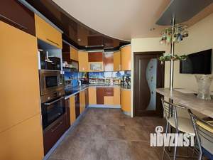 3-к квартира, вторичка, 74м2, 7/17 этаж