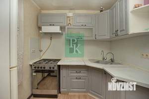 2-к квартира, вторичка, 43м2, 1/5 этаж