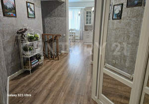 4-к квартира, вторичка, 150м2, 1/5 этаж