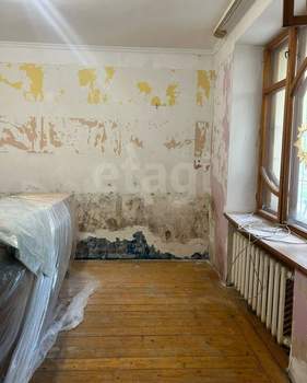 3-к квартира, вторичка, 72м2, 1/2 этаж