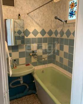 3-к квартира, вторичка, 64м2, 5/5 этаж