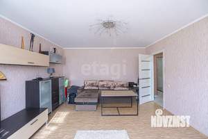 2-к квартира, вторичка, 63м2, 1/9 этаж