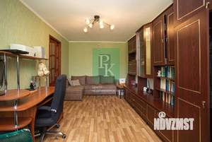 3-к квартира, вторичка, 81м2, 2/5 этаж