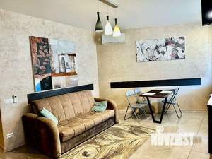 Студия квартира, вторичка, 42м2, 2/10 этаж