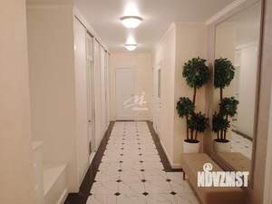 3-к квартира, вторичка, 93м2, 1/13 этаж