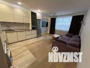 2-к квартира, вторичка, 62м2, 1/16 этаж