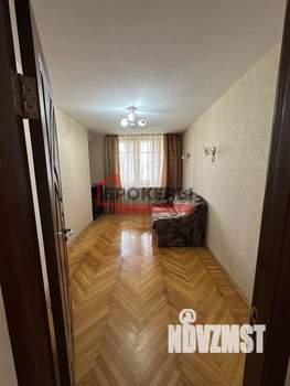 3-к квартира, вторичка, 62м2, 4/5 этаж
