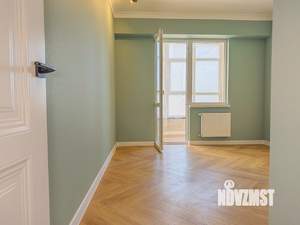 2-к квартира, вторичка, 58м2, 1/10 этаж