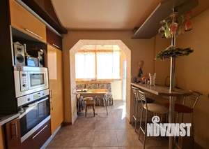 3-к квартира, вторичка, 74м2, 10/17 этаж