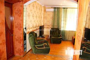 3-к квартира, вторичка, 75м2, 1/4 этаж