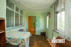 2-к квартира, вторичка, 80м2, 1/1 этаж