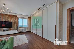 3-к квартира, вторичка, 235м2, 5/10 этаж