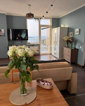 2-к квартира, вторичка, 56м2, 10/11 этаж