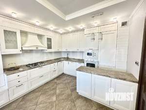 3-к квартира, вторичка, 100м2, 3/11 этаж