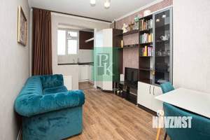 2-к квартира, вторичка, 63м2, 9/10 этаж