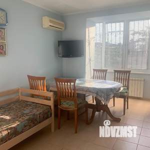 2-к квартира, вторичка, 58м2, 1/5 этаж