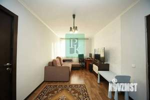 2-к квартира, вторичка, 42м2, 1/2 этаж