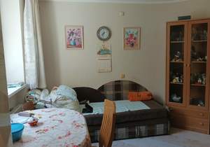 2-к квартира, вторичка, 57м2, 1/5 этаж