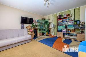 2-к квартира, вторичка, 56м2, 1/9 этаж