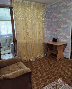 2-к квартира, вторичка, 36м2, 1/5 этаж