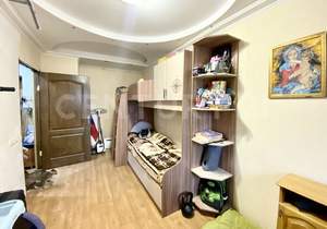 2-к квартира, вторичка, 44м2, 1/5 этаж