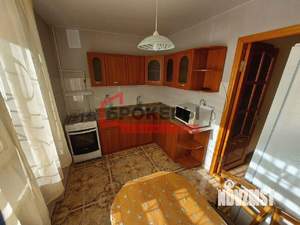 2-к квартира, вторичка, 52м2, 1/5 этаж