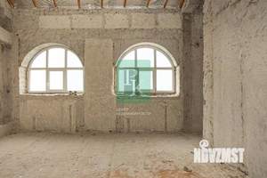 4-к квартира, вторичка, 133м2, 8/8 этаж