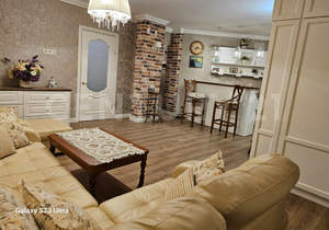 4-к квартира, вторичка, 150м2, 1/5 этаж